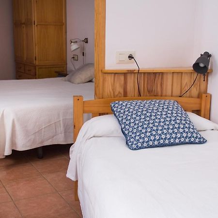 Hostal El Pozo Чулілья Екстер'єр фото